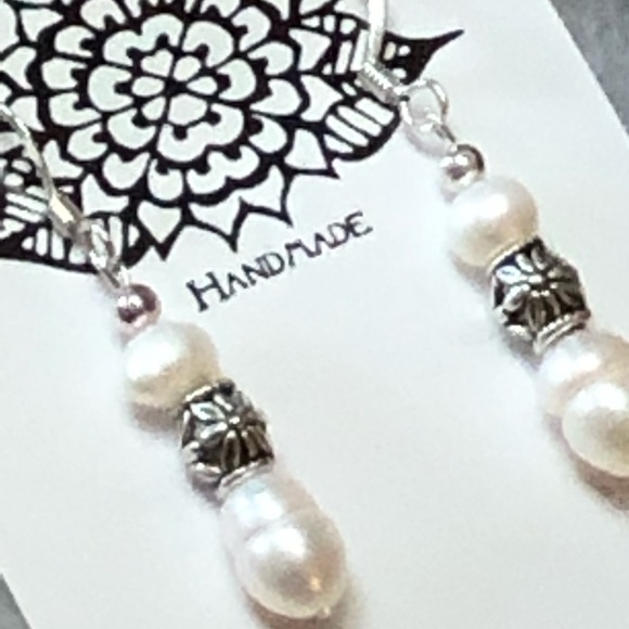 White Pearl Earrings - Picture 7 of 8